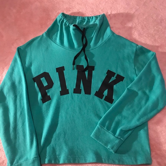 VS pink sweater bundle. Open to offers - Picture 3 of 5